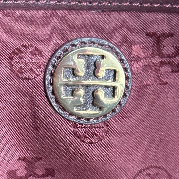 TORY BURCH Ella Tote Burgundy Quilted Handbag - Picture 12 of 16